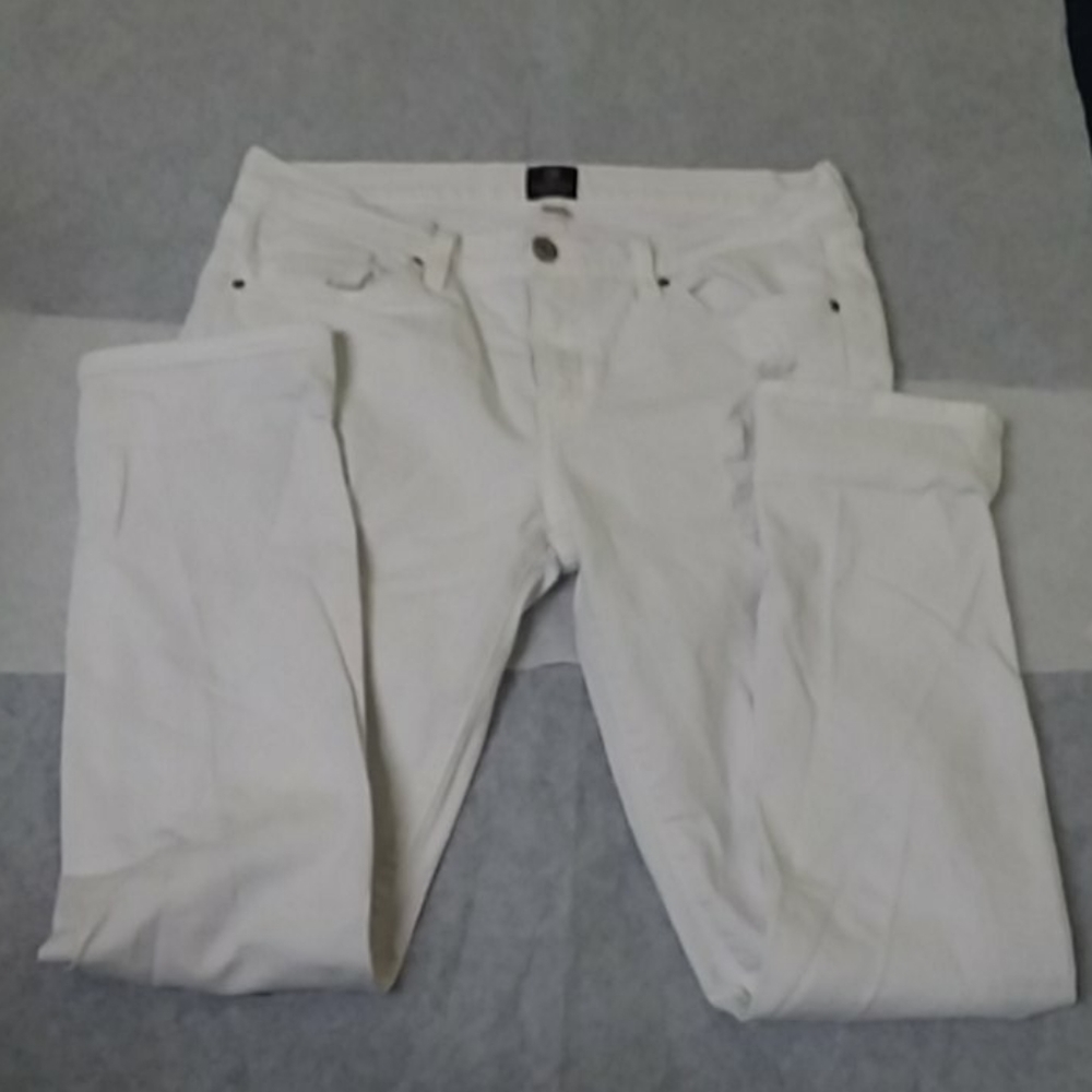 Just Black white jeans
